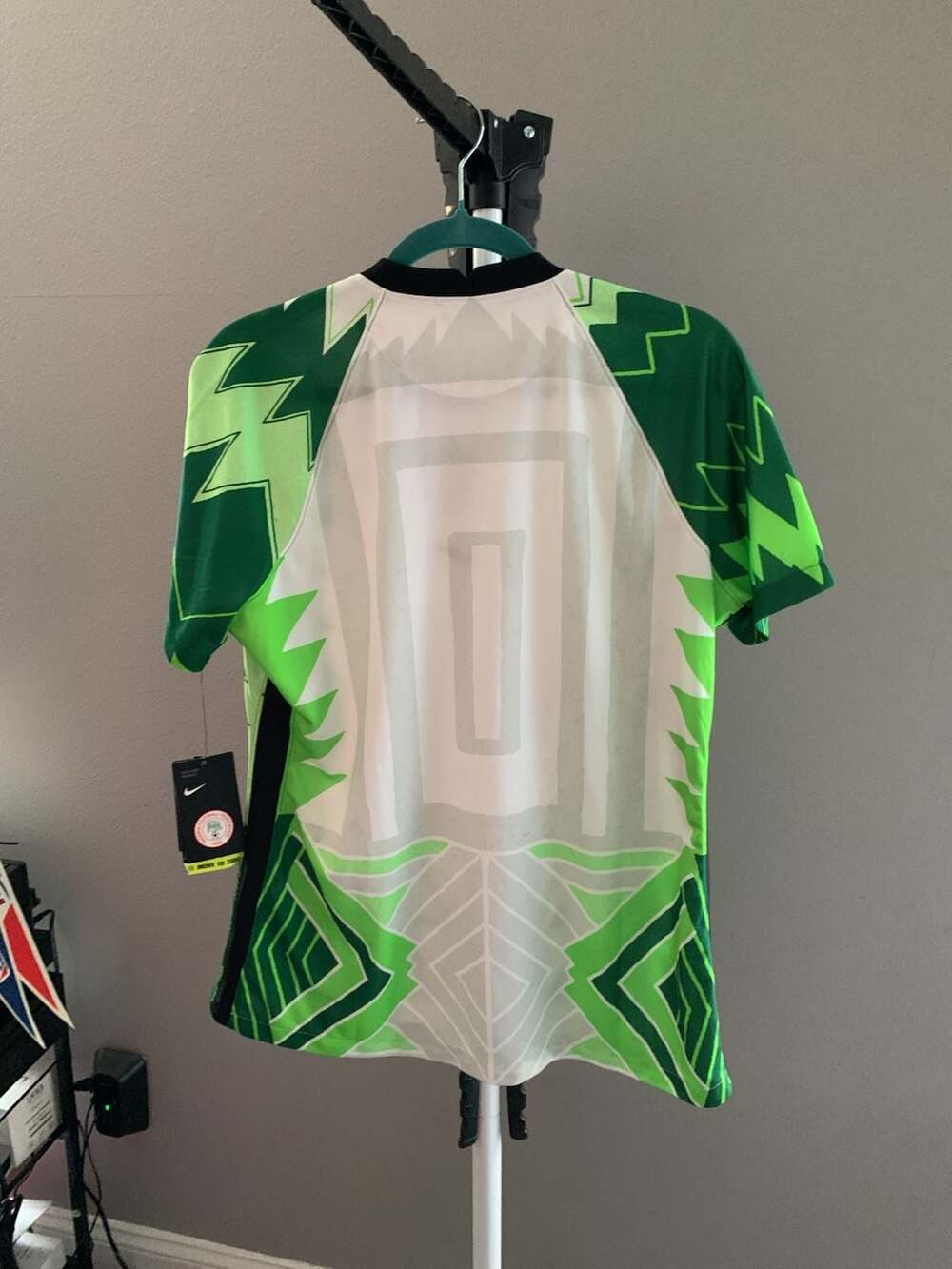 Nike Nigeria National Team 2020-2022 Women's Home Soccer Jersey - Picture 7 of 7